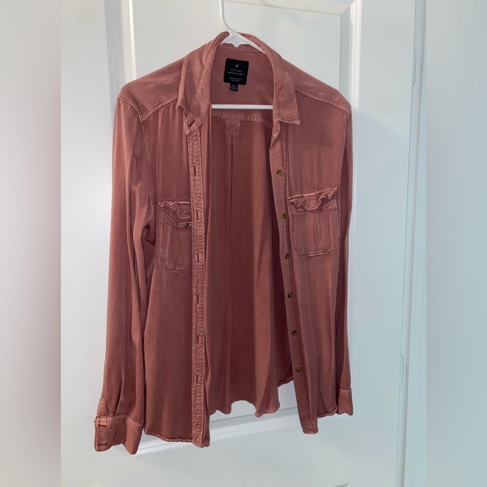 American eagle button down